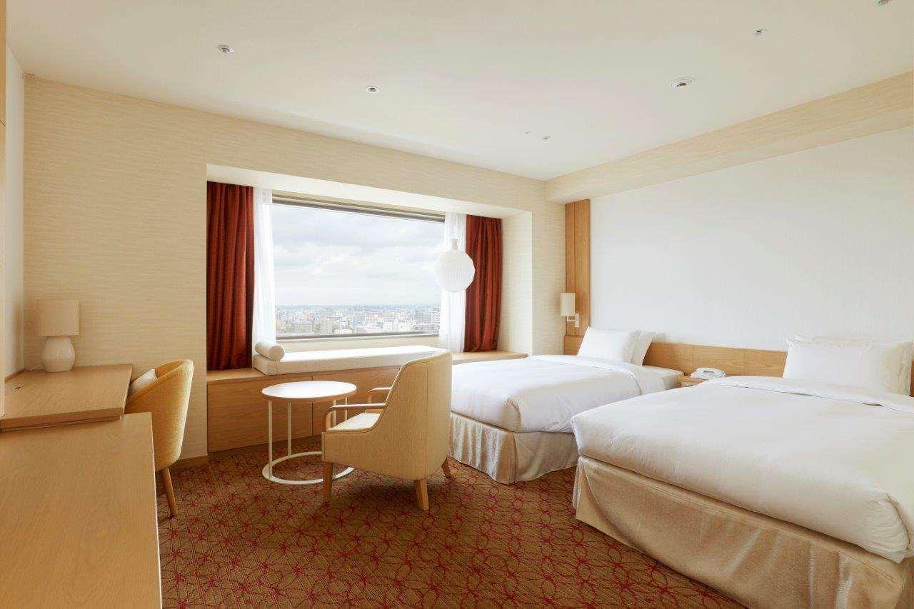 Keio Plaza Hotel