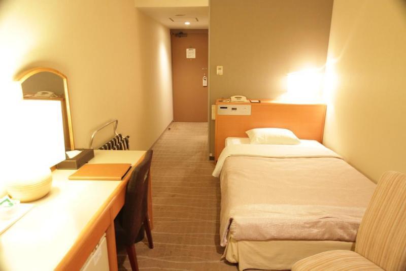 Hotel Keio Plaza